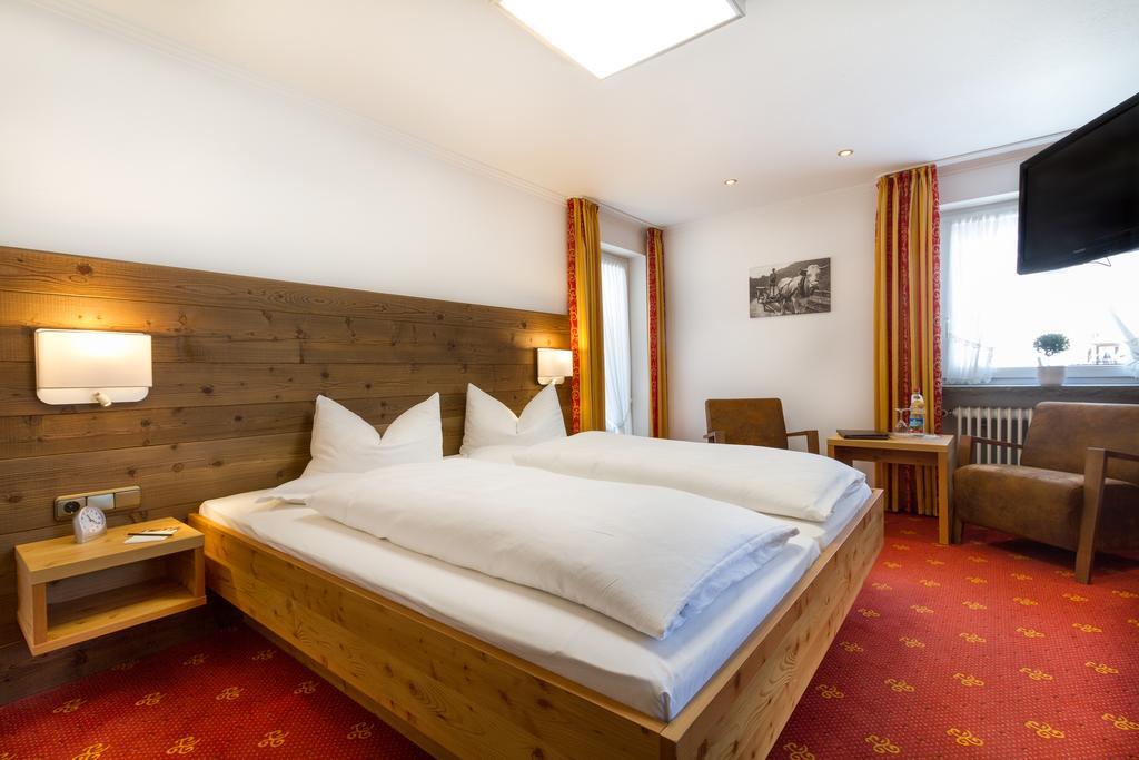 Wohlfühlhotel Berwanger Hof Obermaiselstein Exterior foto